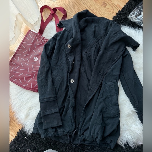 lululemon athletica Jackets & Blazers - Lululemon Athletica Black Trench Coat